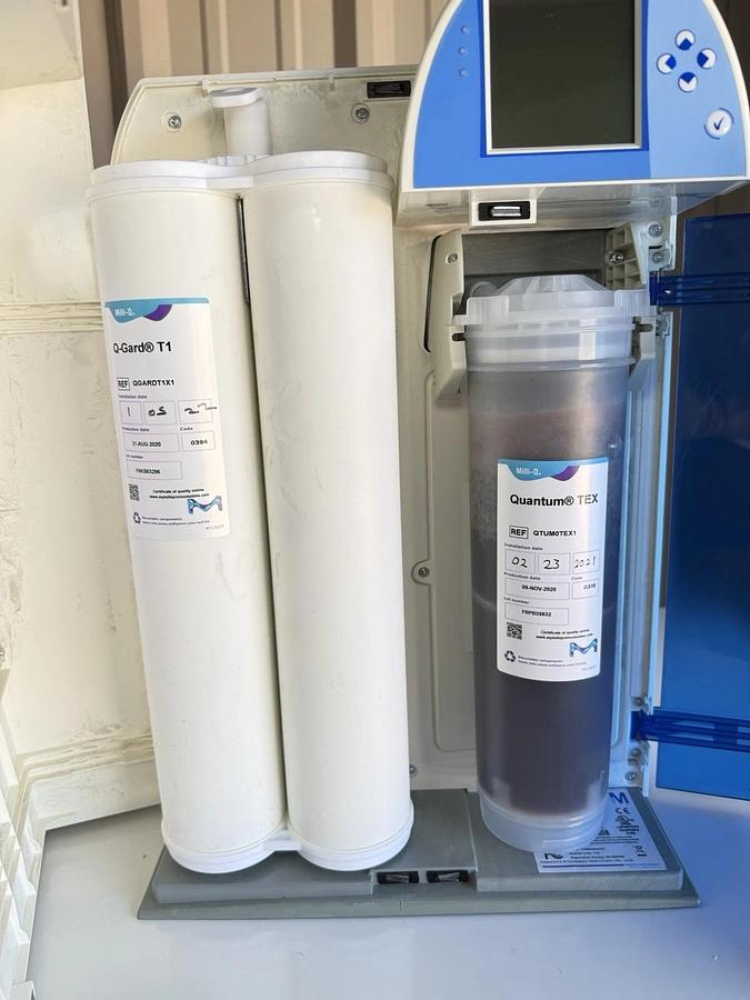 Used Millipore Milli-Q Advantage A10 Water Purification System w/ Q-Pod
