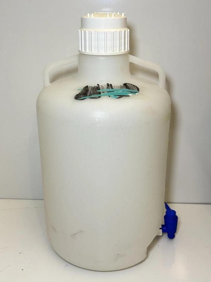 Used Nalgene 5.5 Gallon /20L Autoclavable Polypropylene Carboy with Spigot & Cap