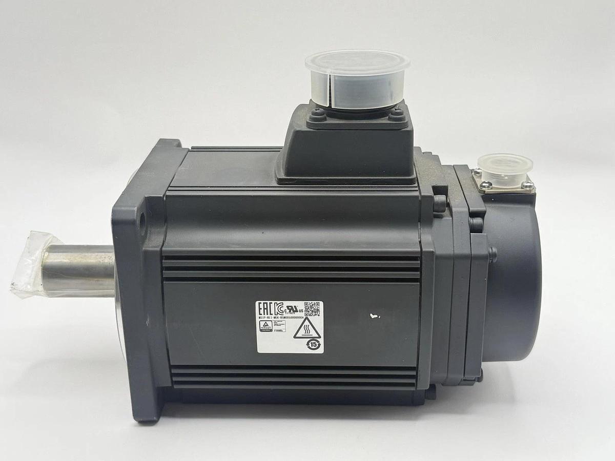 Used Mitsubishi HG-RR153 AC Servo Motor – New in Box