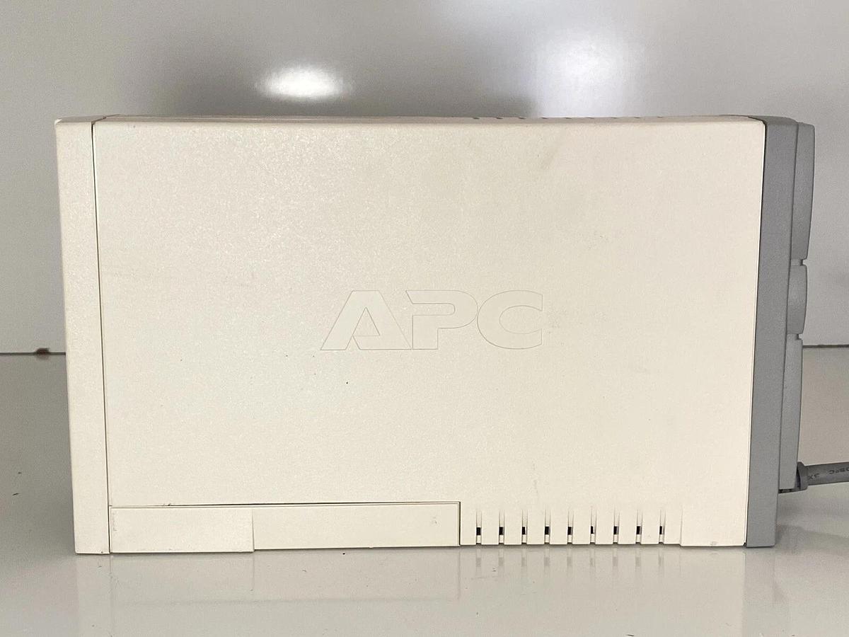 Used APC Back-UPS CS 500 Battery Backup BK500