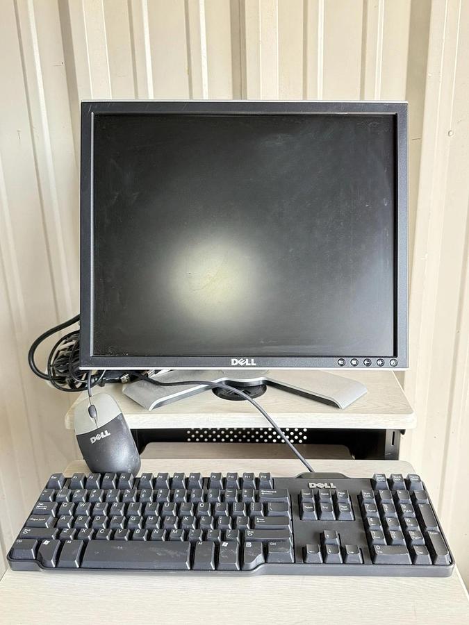 Used QIAGEN QIAcube Automated Nucleic Acid Purification and Extraction System + Dell