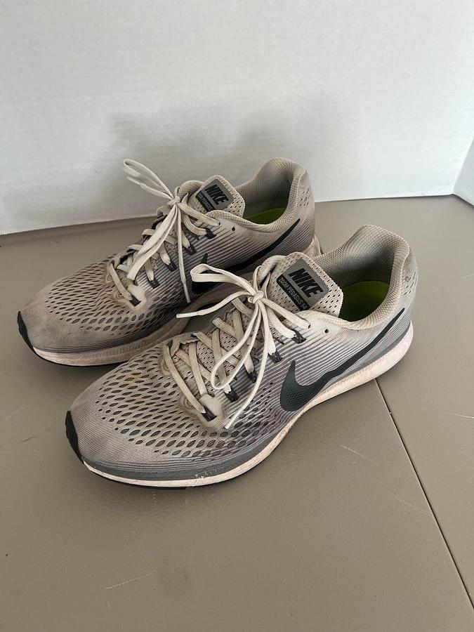 Used Nike Pegasus 34, Men's Size 12