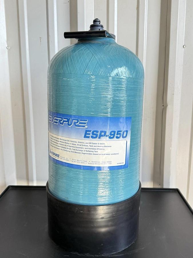 Used Pentair Everpure ESP-950 Water Treatment Filter Tank Poly Glass Vessel 111603145