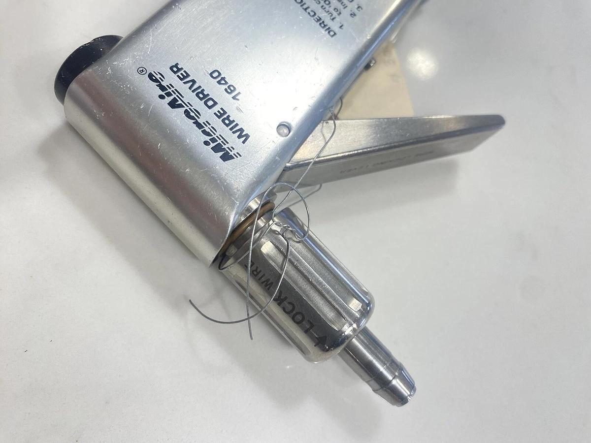 Used MicroAire 1640 Wire Driver Handpiece