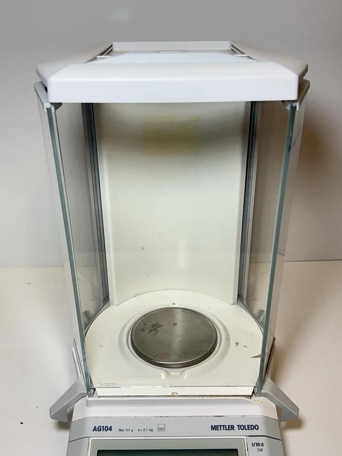Used Mettler Toledo AG104 Laboratory Lab Digital Analytical Balance Scale