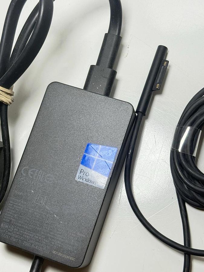 Used Genuine Microsoft Windows Pro AC Adapter 1625