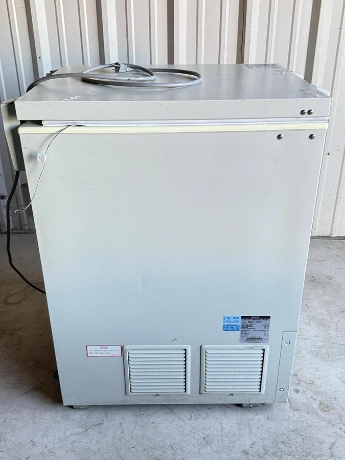 Used SANYO VIP Plus MDF-C8V1 Ultra Low Temperature Lab Laboratory Freezer -86ºC