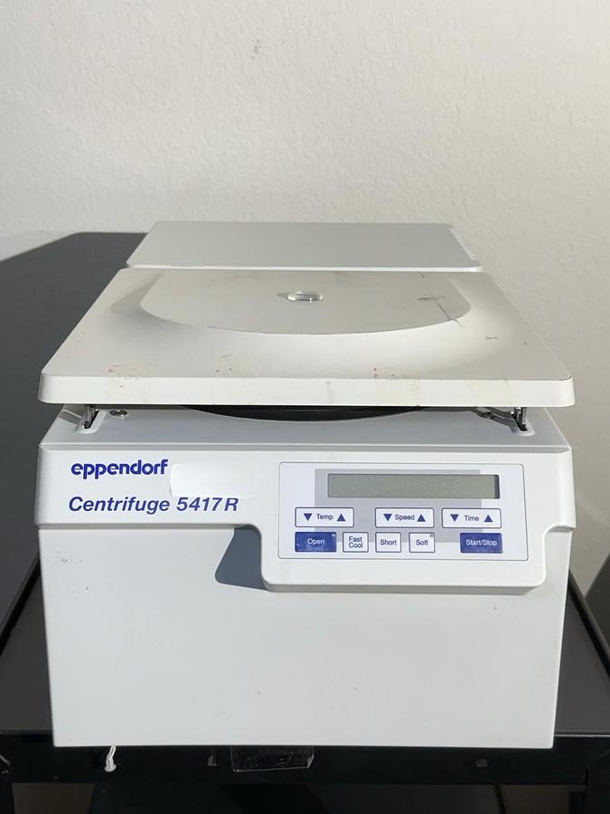 Used Eppendorf 5417R Refrigerated Centrifuge w/Rotor F45-30-11