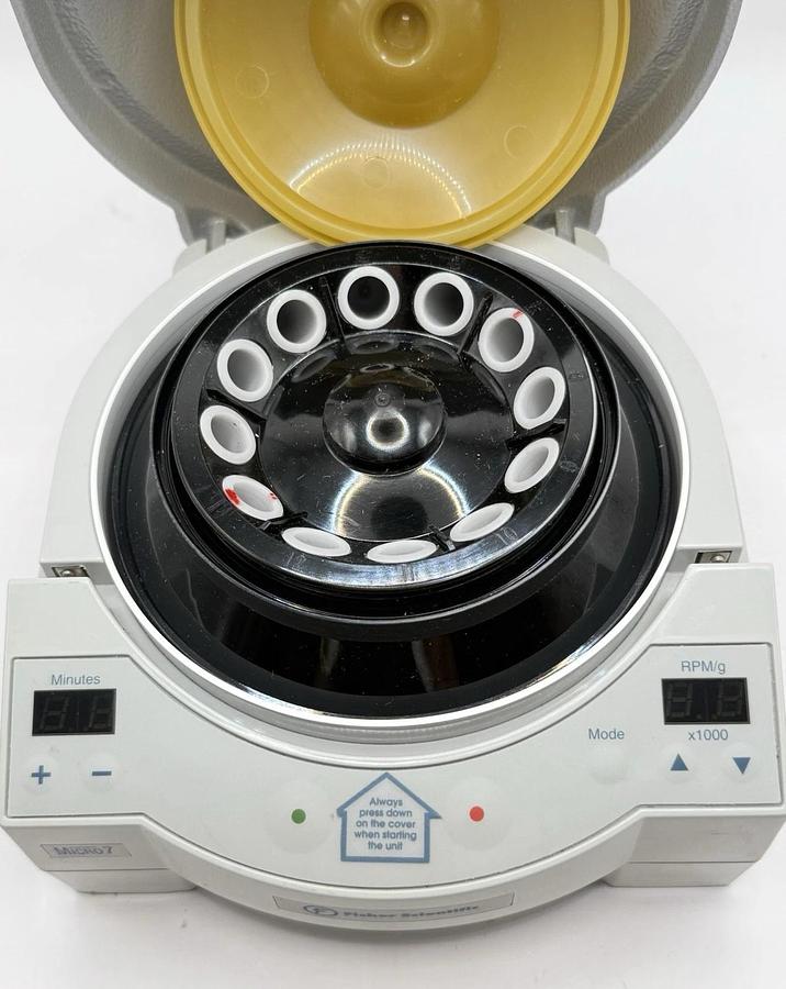 Used Fisher Scientific Micro7 Microcentrifuge Mini Centrifuge 7200g P/N: 201324.1