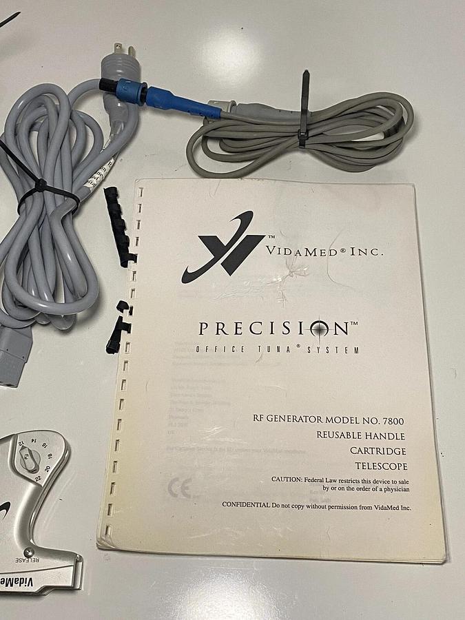 Used Medtronic Tuna Therapy Model 7900 Generator With Backpack Carrier & Accessories