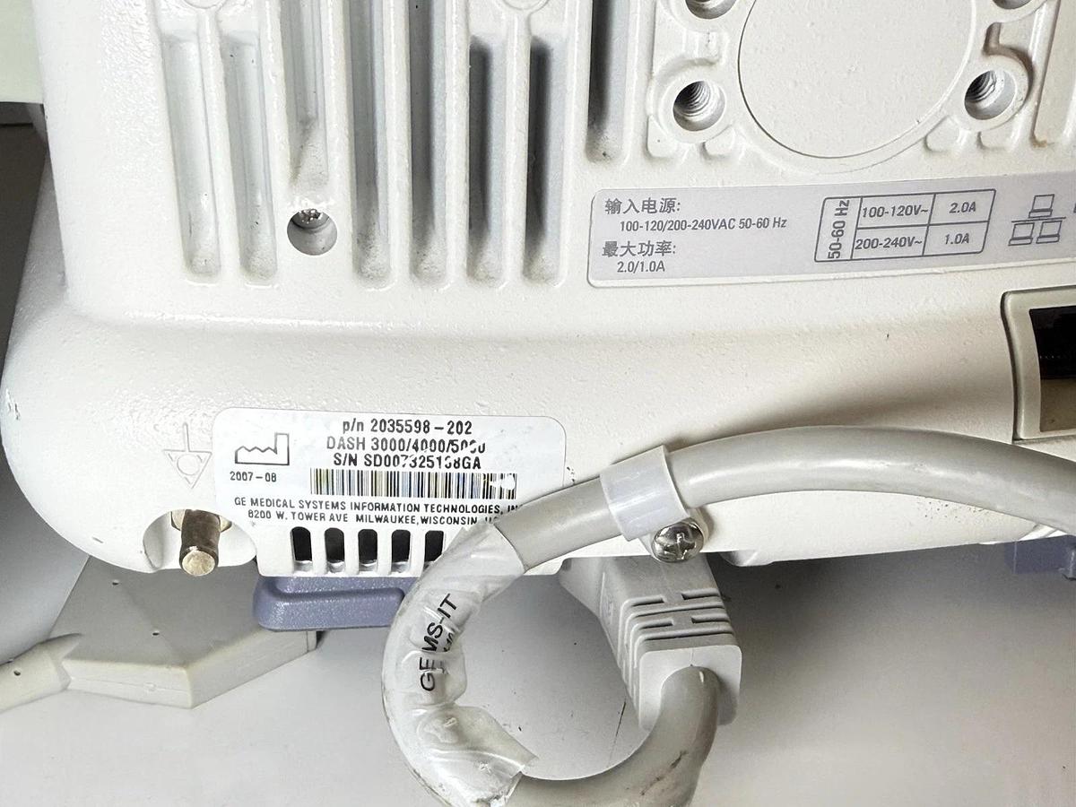 Used GE Dash 4000 Patient Monitor W/ Leads (ECG, NBP)
