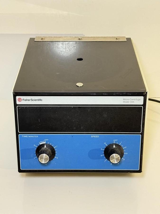 Used Fisher Scientific (CAT: 4-978-59A) Micro-Centrifuge Model 59A w/ Rotor