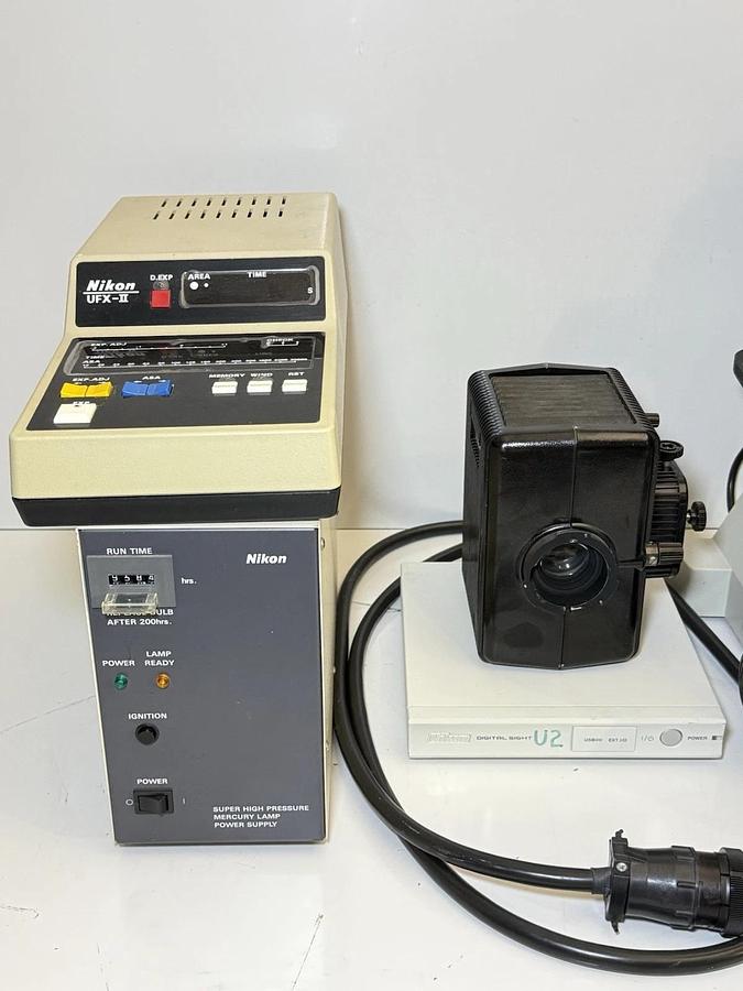Used Nikon Eclipse TS100 Inverted Lab Microscope w/ Nikon UFX-II, Power Supply & Lamp