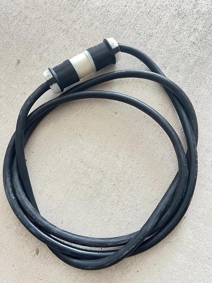 Used Applied Biosystems Hitachi ABI 3130XL Genetic DNA Sequencer