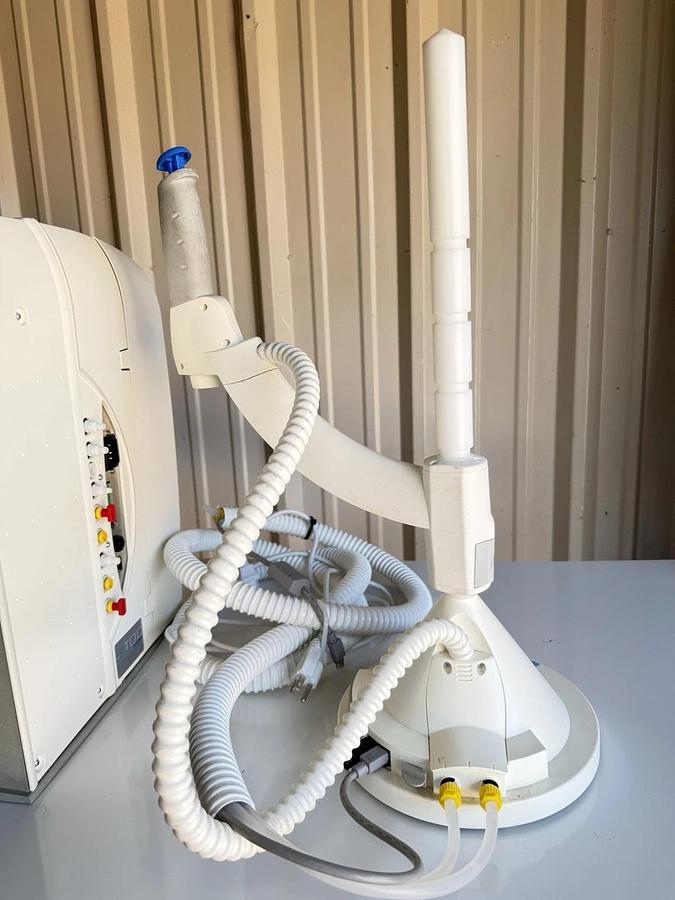 Used Millipore Milli-Q Advantage A10 Water Purification System w/ Q-Pod