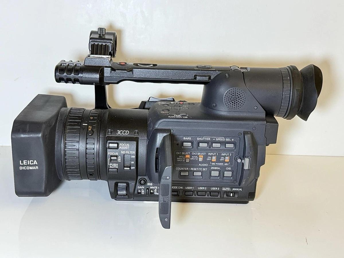 Used Panasonic AG-HVX200P DVCPRO HD P2 Camcorder Video Camera with Case & Accessories