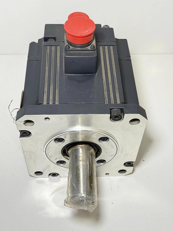 Mitsubishi HC-SFS353B AC Servo Motor – New Open Box – 3.5kW, 3000 RPM