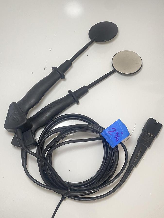 Used Zoll Autoclavable Internal Handles Paddles Neonatal 2 3/4”