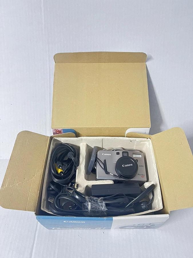 Used Canon PowerShot G1 3.3MP Digital Camera - with Battery, Charger, Memory Card 82966162169