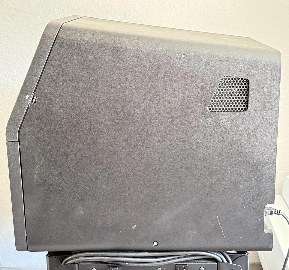 Used ILLUMINA MISEQ DNA SEQUENCER SY-410-1003