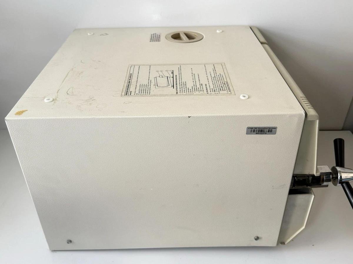 Used Tuttnauer 2540M Autoclave Sterilizer – Benchtop Steam Sterilizer 23L