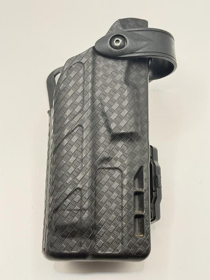 Used Safariland Glock 9/40 17/22 Black STX Basket Weave Duty Holster 7360-832