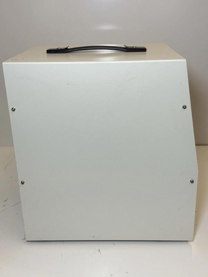 Used Invitrogen Corporation ZP10001 Zoom Dual Power Supply