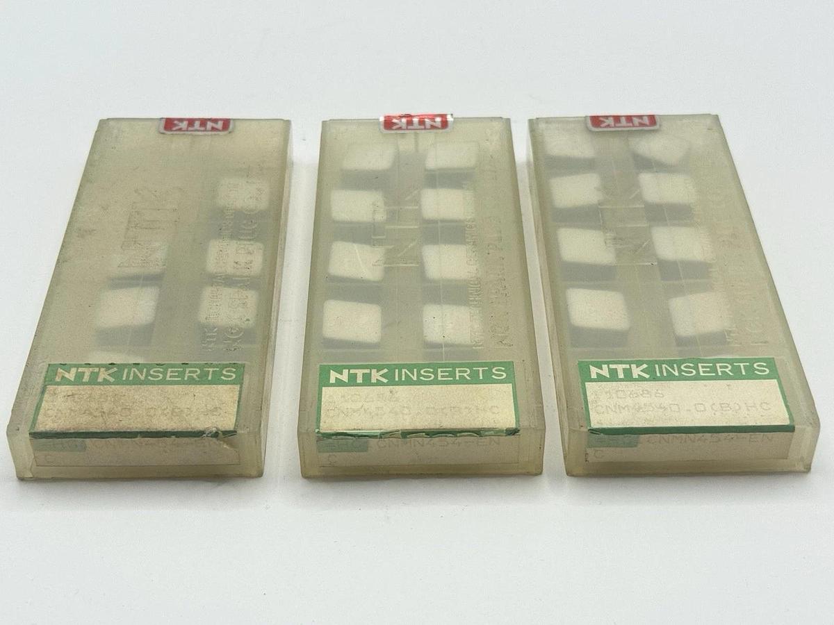 Used NTK Turning Inserts white Ceramic HC1CNMN454-ENC