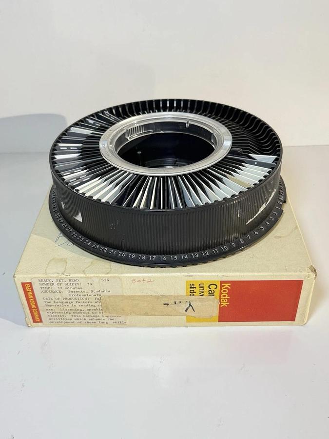 Used Lot 2 Kodak Pocket Carousel Universal Slide Tray 40 Vintage Slides