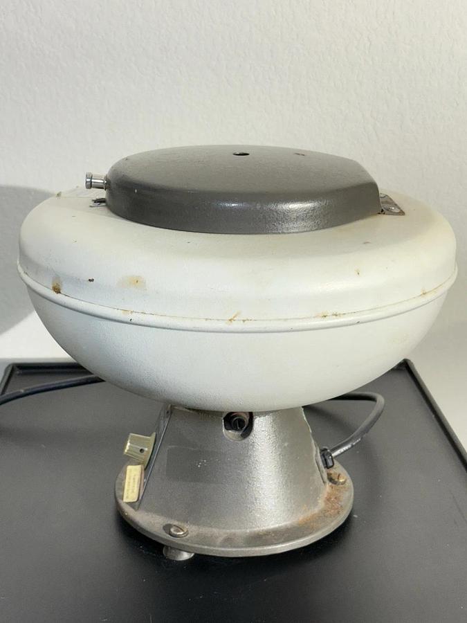 Used IEC International Equipment Co. Damon 428 Clinical Centrifuge with Rotor #221