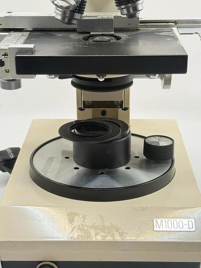 Used Swift M1000-D Series Medical Biological Binocular Microscope + 4 Objectives