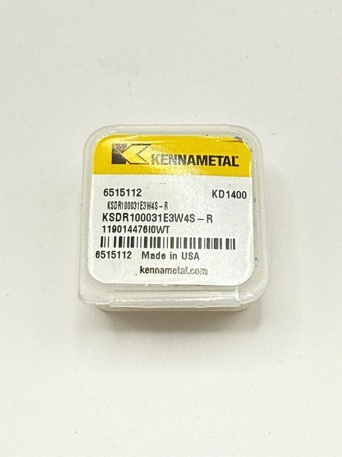 Used New 1pcs KENNAMETAL KSDR100031E3W4S‑R KD1400 Beyond Diamond® PCD Insert