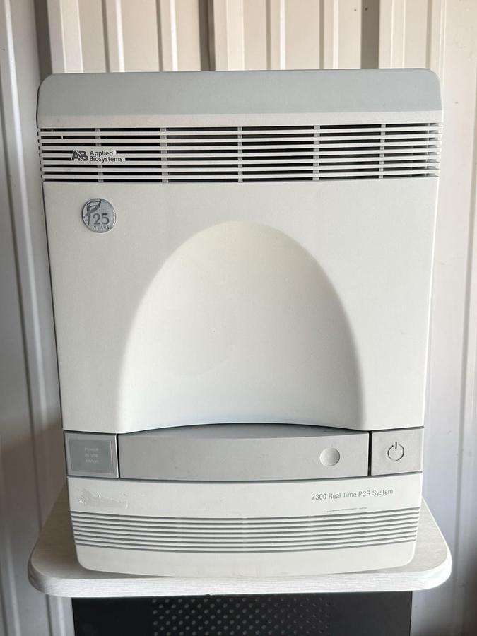Used ABI Applied Biosystems 7300 Real-Time PCR System 4345240