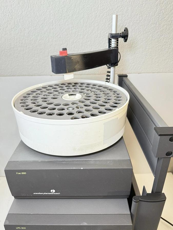 Used Pharmacia Biotech AKTA FPLC Purifier System P-920, UPC-900 & FRAC-900 Collector