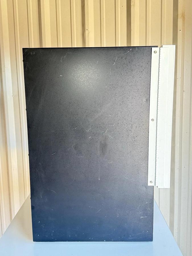 Used CMS Curtin Matheson Scientific Inc. EQUATHERM Incubator C1570 (Cat no. 213-280)