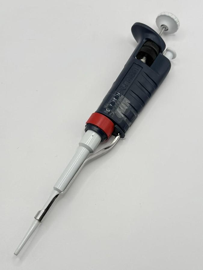 Used Gilson Pipetman Classic P20 Adjustable Single-Channel Pipette Pipet