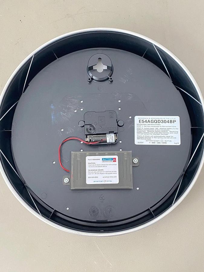 Used American Time 13.5" Clock E54AGQD304BP Round Surface Silver