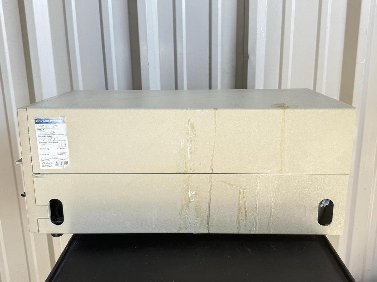 Used Waters 600 600E Multisolvent Delivery System Fluid Unit and Controller