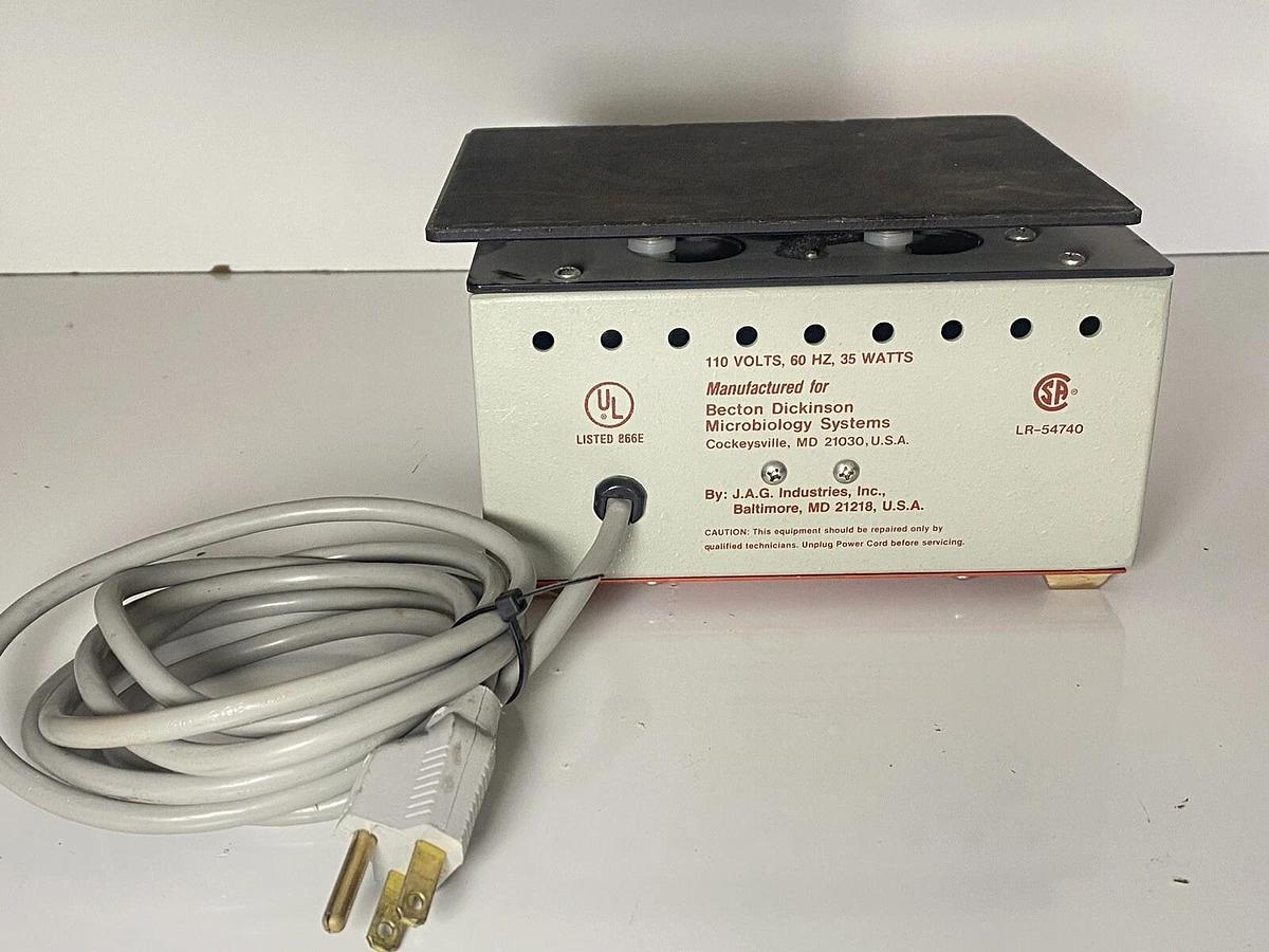 Used Becton Dickinson Macro Vue Card Test Rotator Model 51-II