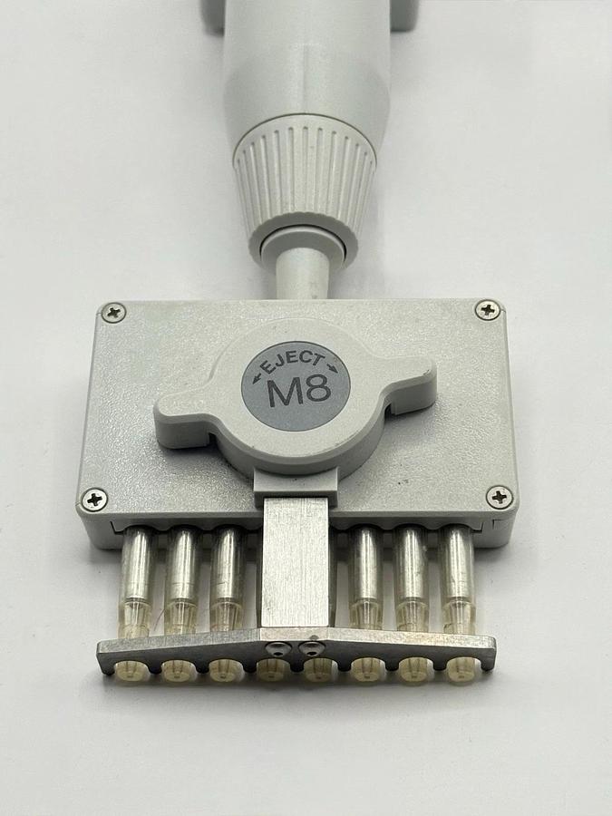 Used Rainin EDP M8 Electronic Digital Pipette Hand Held 8 Channel