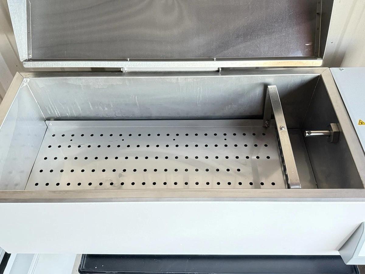 Used Thermo Scientific Fisher Brand - Water Bath Isotemp SWB 27 (REF: FSSWB27)