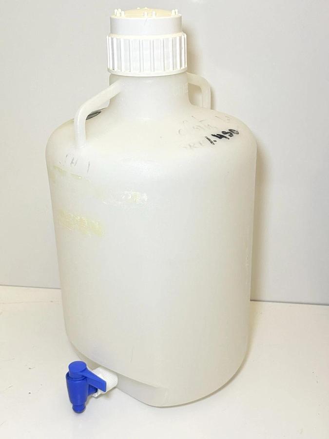 Used Nalgene 5.5 Gallon /20L Autoclavable Polypropylene Carboy with Spigot & Cap