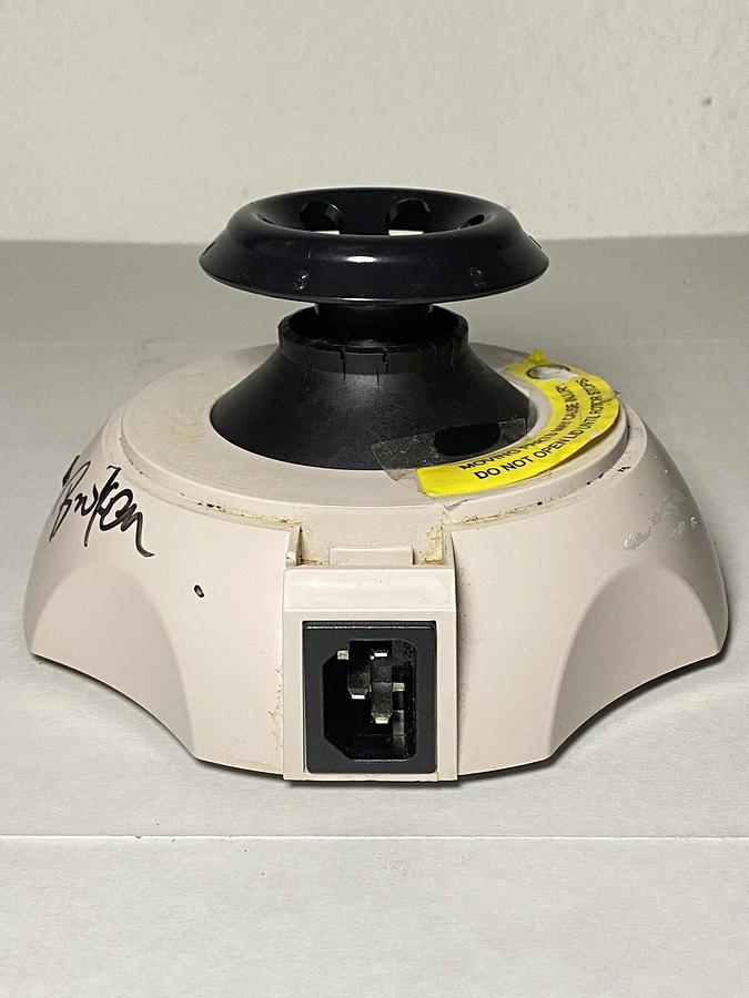 Used Fisher Scientific Mini Centrifuge 6 Place Holder Cat No 05-090-100