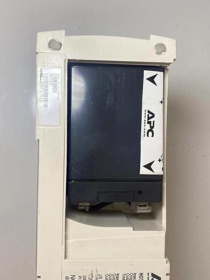 Used APC Back-UPS CS 500 Battery Backup BK500