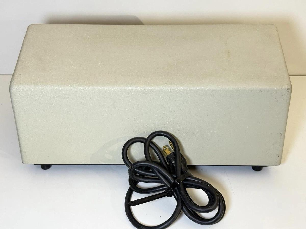 Used Bausch & Lomb Spectronic 20 Lab Spectrophotometer Colorimeter Spec 20