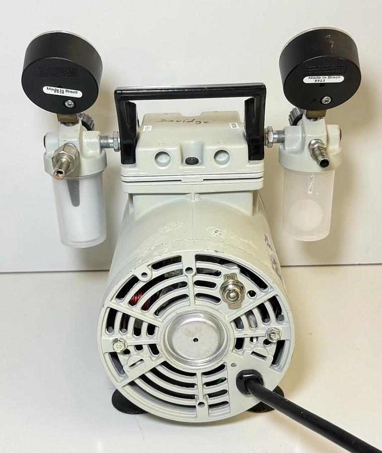 Used Welch / Gardner Denver - Laboratory Oil-free diaphragm vacuum pump 2522Z-01