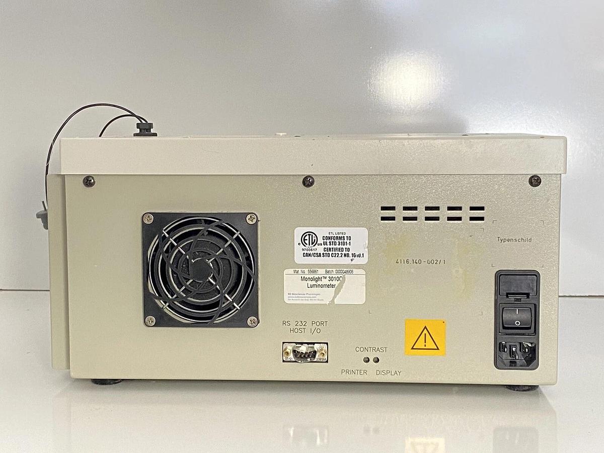 Used PharMingen Monolight 3010 Luminometer