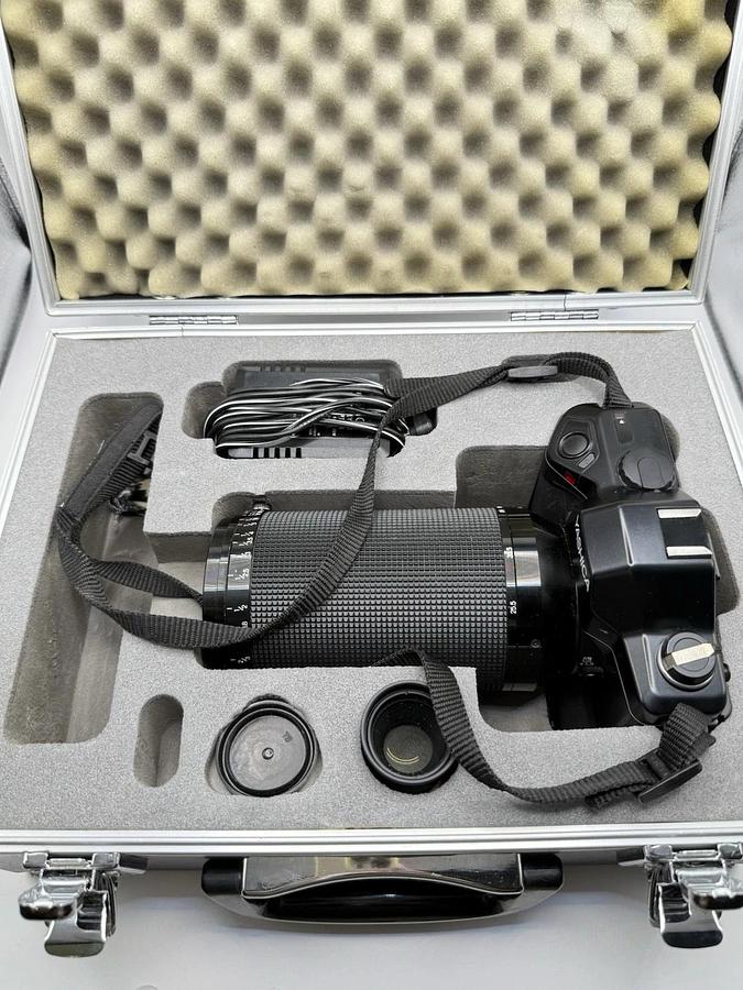 Used Yashica Dental Eye II 35mm Film Camera w/ Accessories & Case