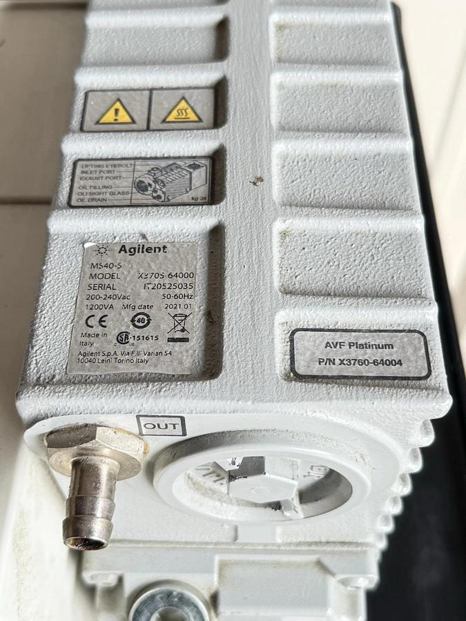 Used Agilent Technologies MS40+ MS40-S Rotary Vane Pump X3705-64000