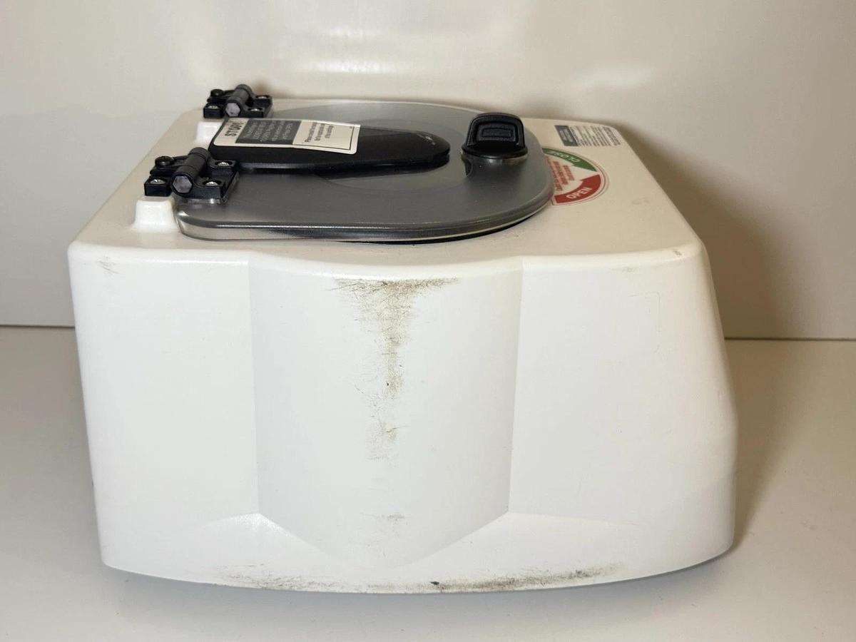 Used Drucker Diagnostics 642VES Cardinal Benchtop Centrifuge 6V